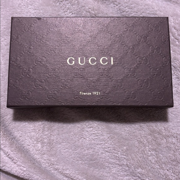 Gucci Handbags - Gucci Embossed Dark Brown Wallet Gift Box… 6x10 Inches… Comes w Tissue Paper